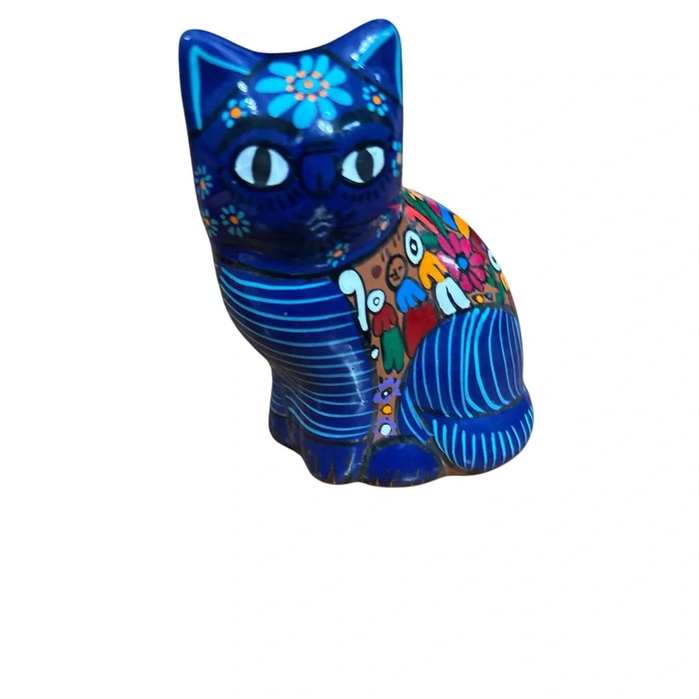 Tonala Mexican pottery Handcrafted Ceramic Cat Figurine and Vase Set Multicolor